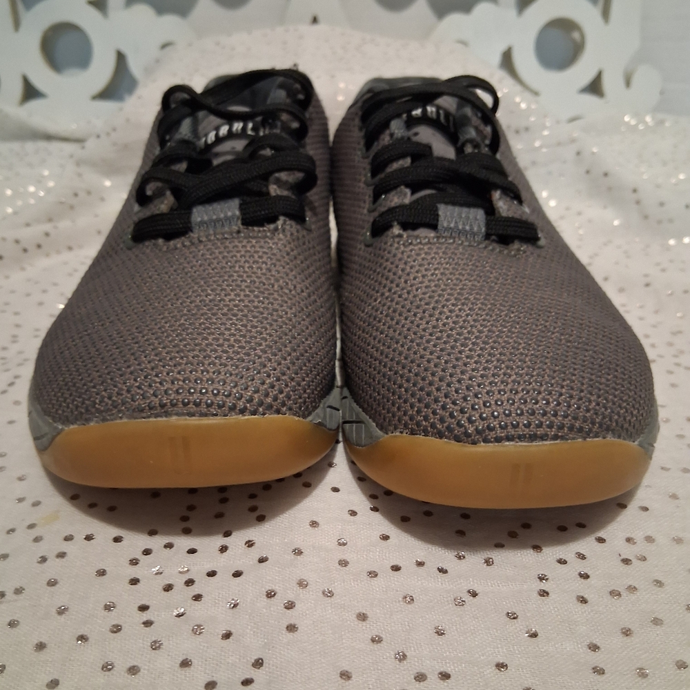 NOBULL Unisex Gray Sneakers - Picture 5 of 7